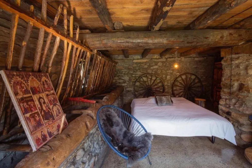 Borda Jarca, Casa Rustica En Plena Naturaleza Prats